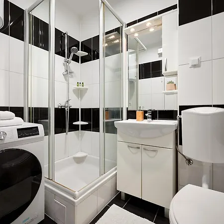 Luxury Mind Center *